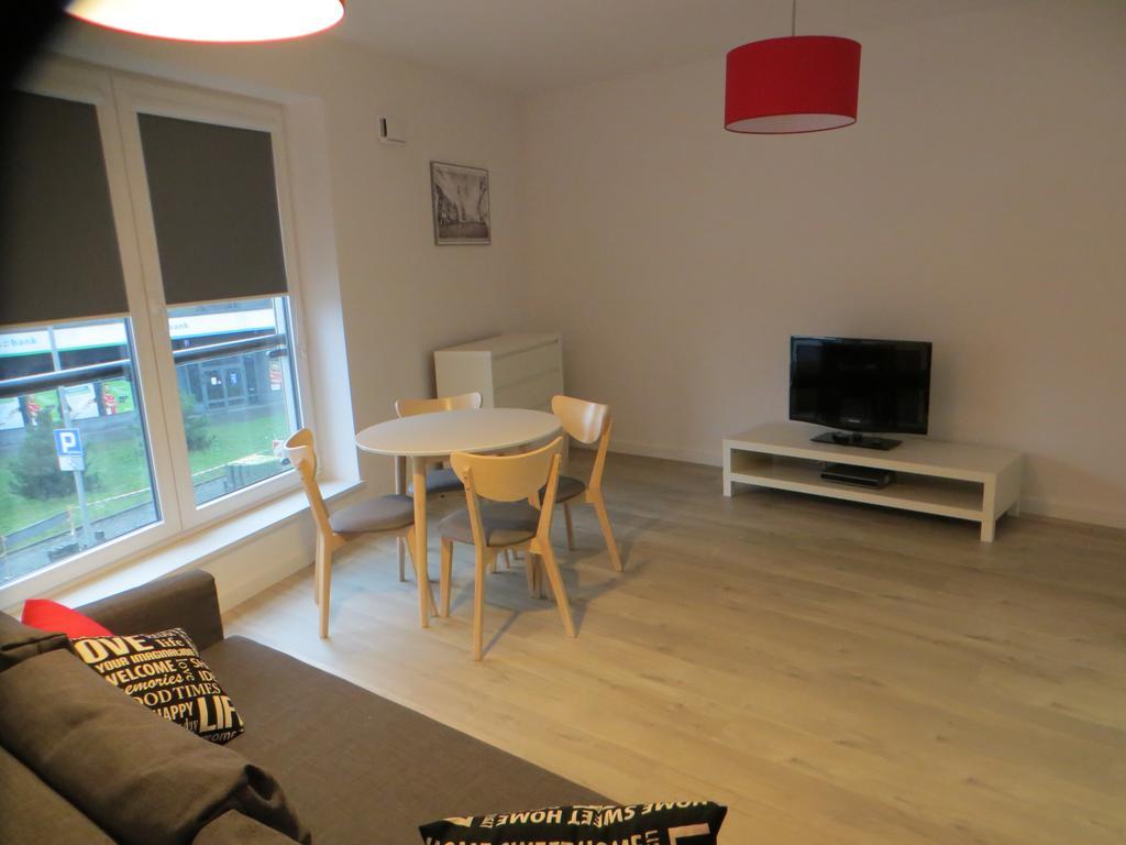 Poznan Black Red Apartment Εξωτερικό φωτογραφία